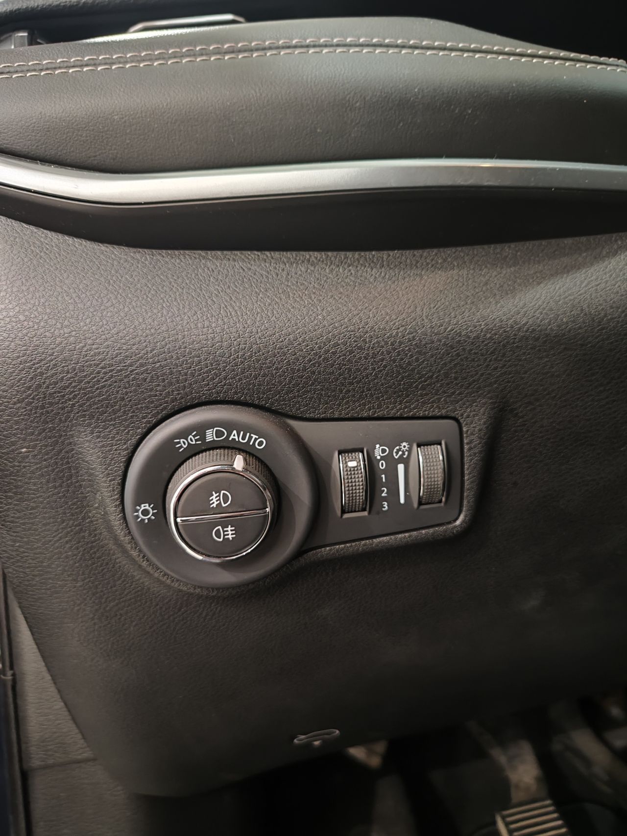 Foto Jeep Compass 11