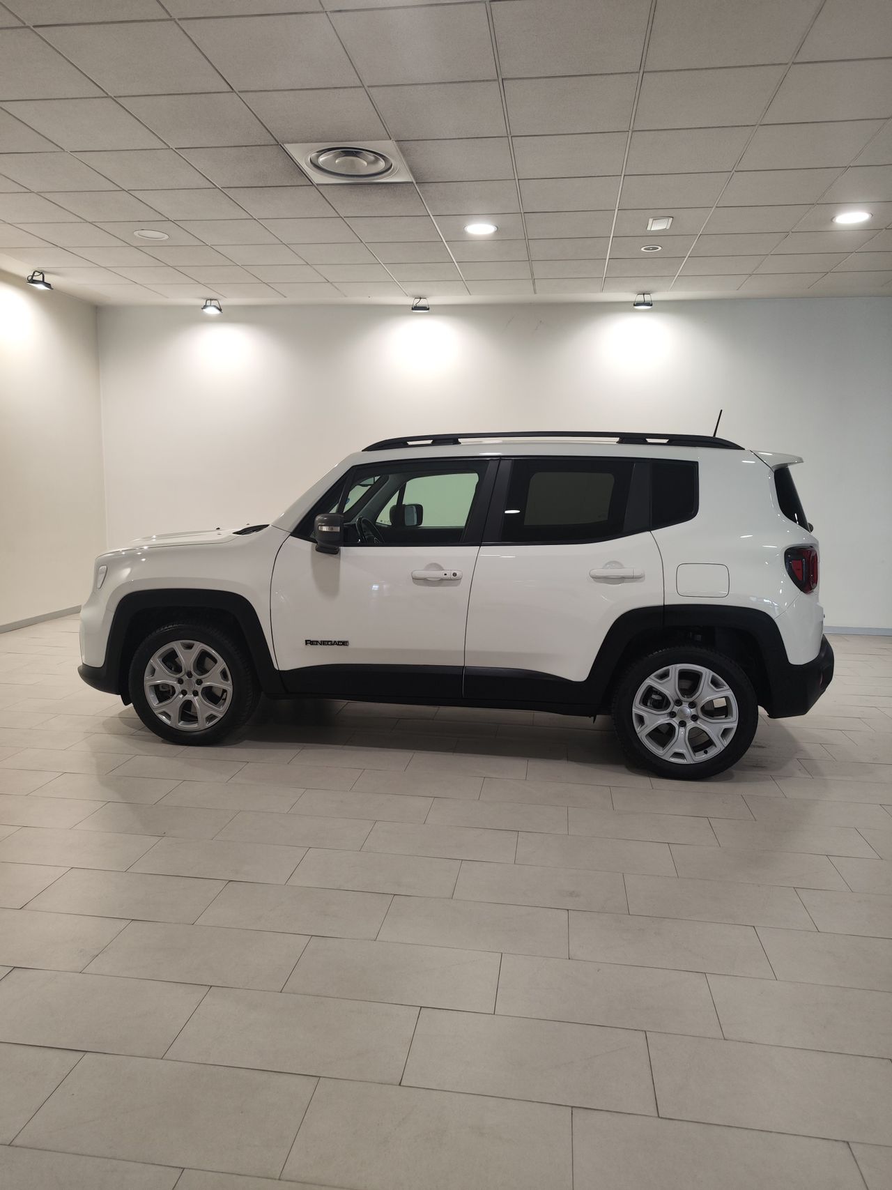 Foto Jeep Renegade 4