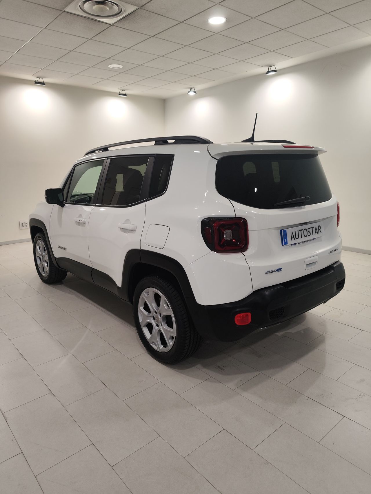 Foto Jeep Renegade 24