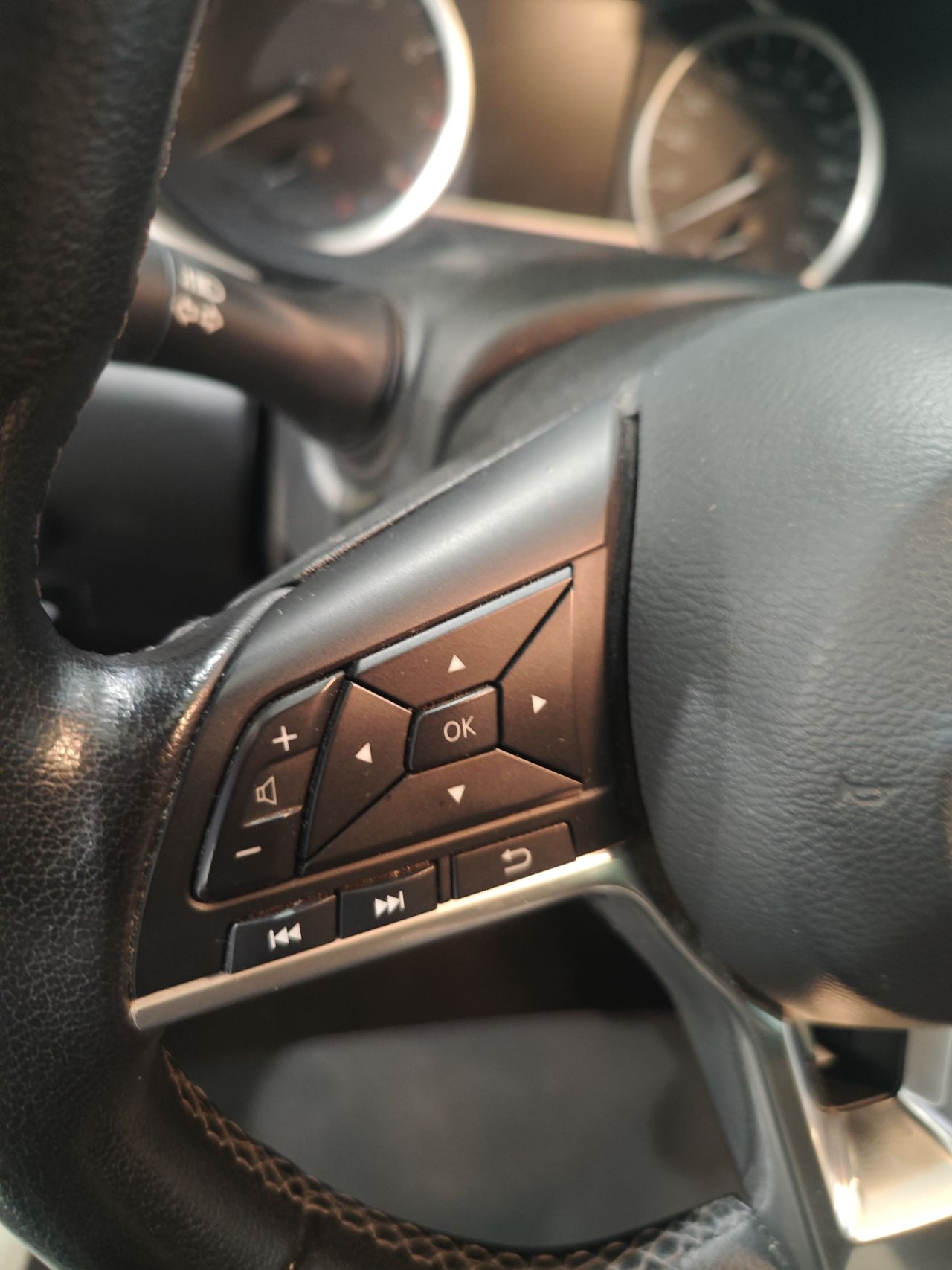 Foto Nissan Micra 13