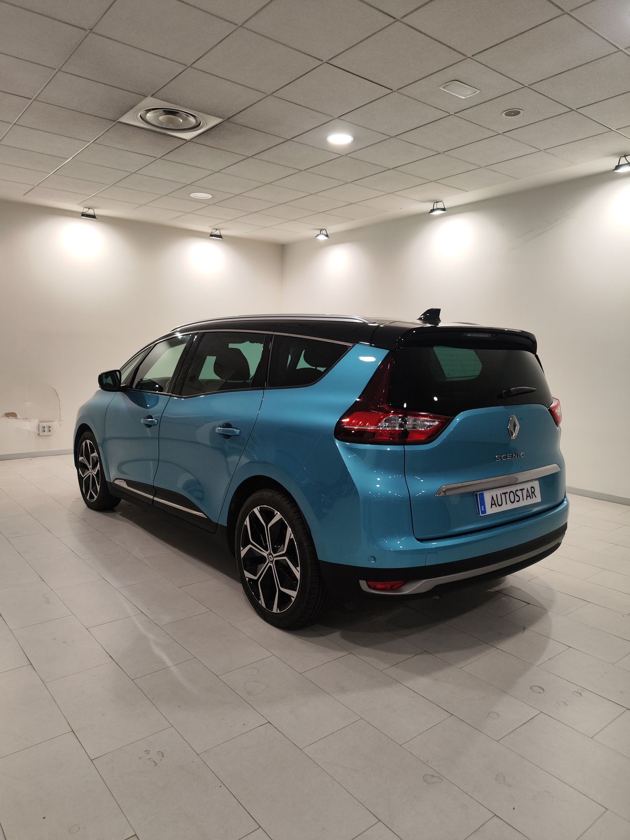 Foto Renault Grand Scénic 24