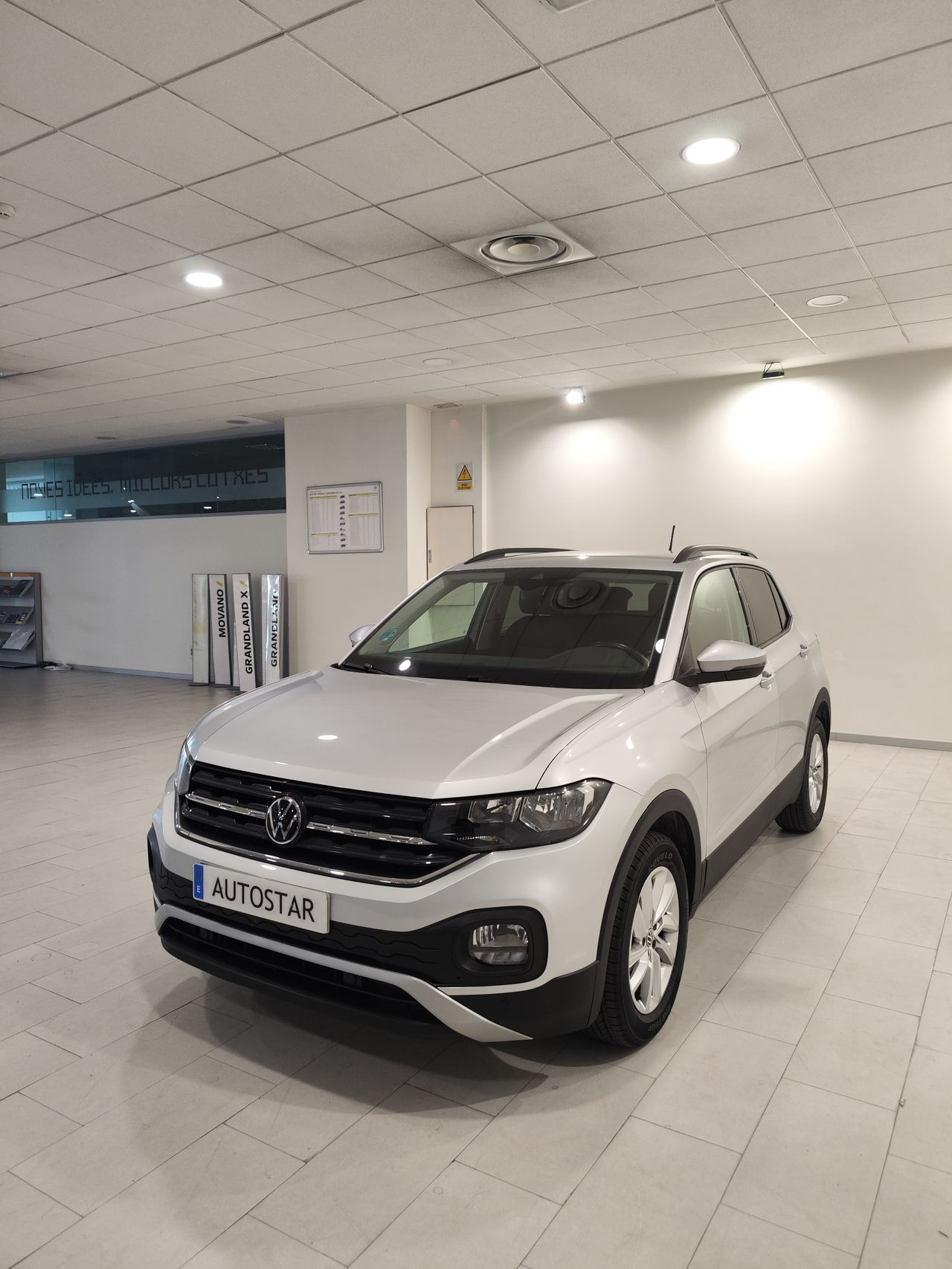 Foto Volkswagen T-Cross 5