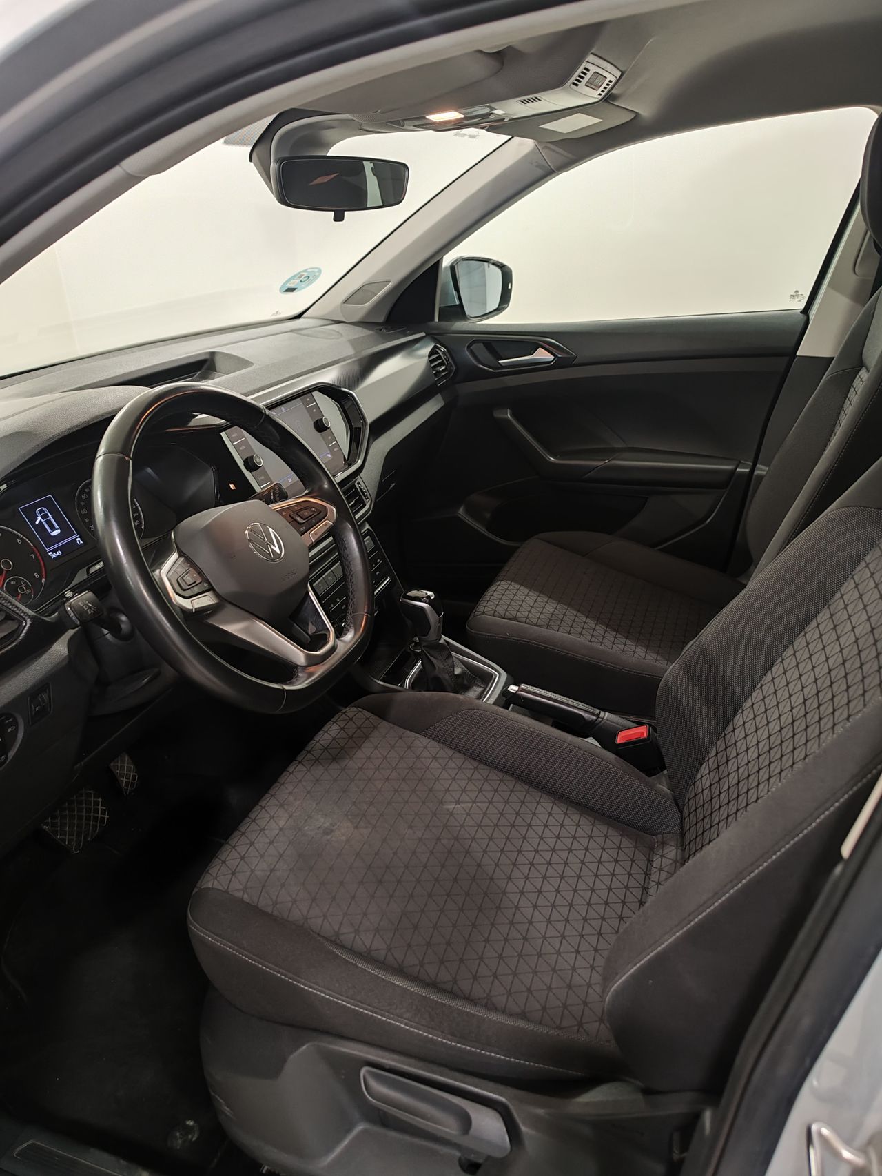 Foto Volkswagen T-Cross 6