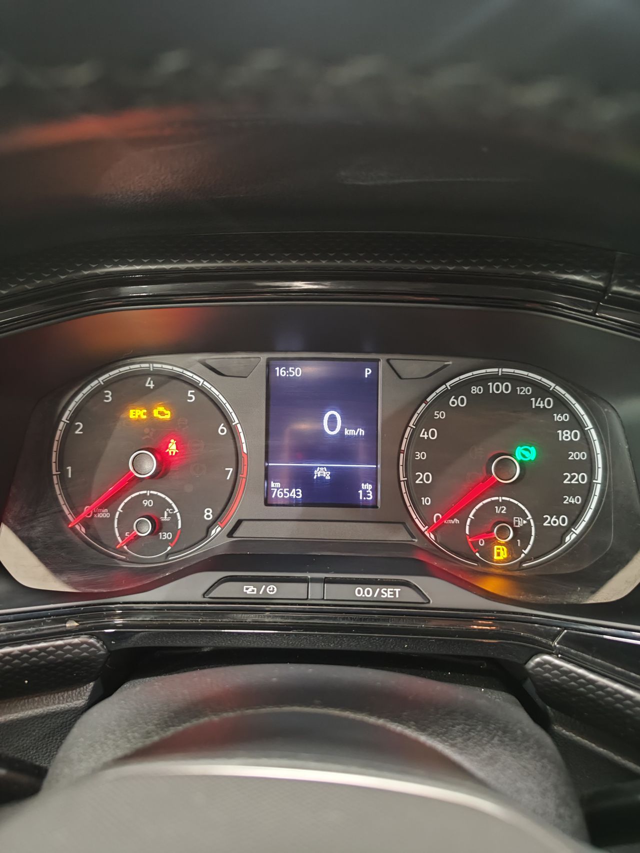 Foto Volkswagen T-Cross 13