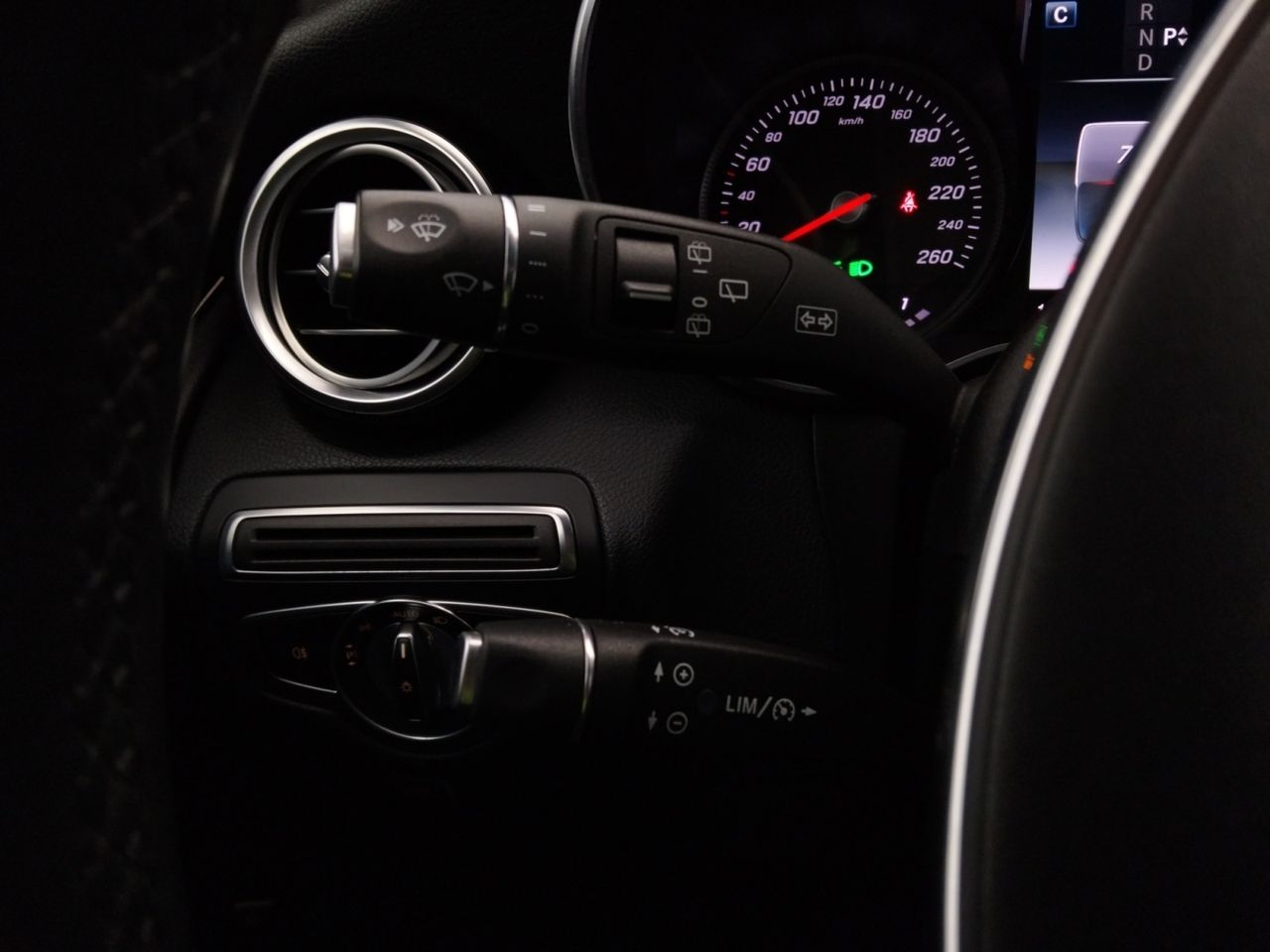 Foto Mercedes-Benz Clase GLC 19