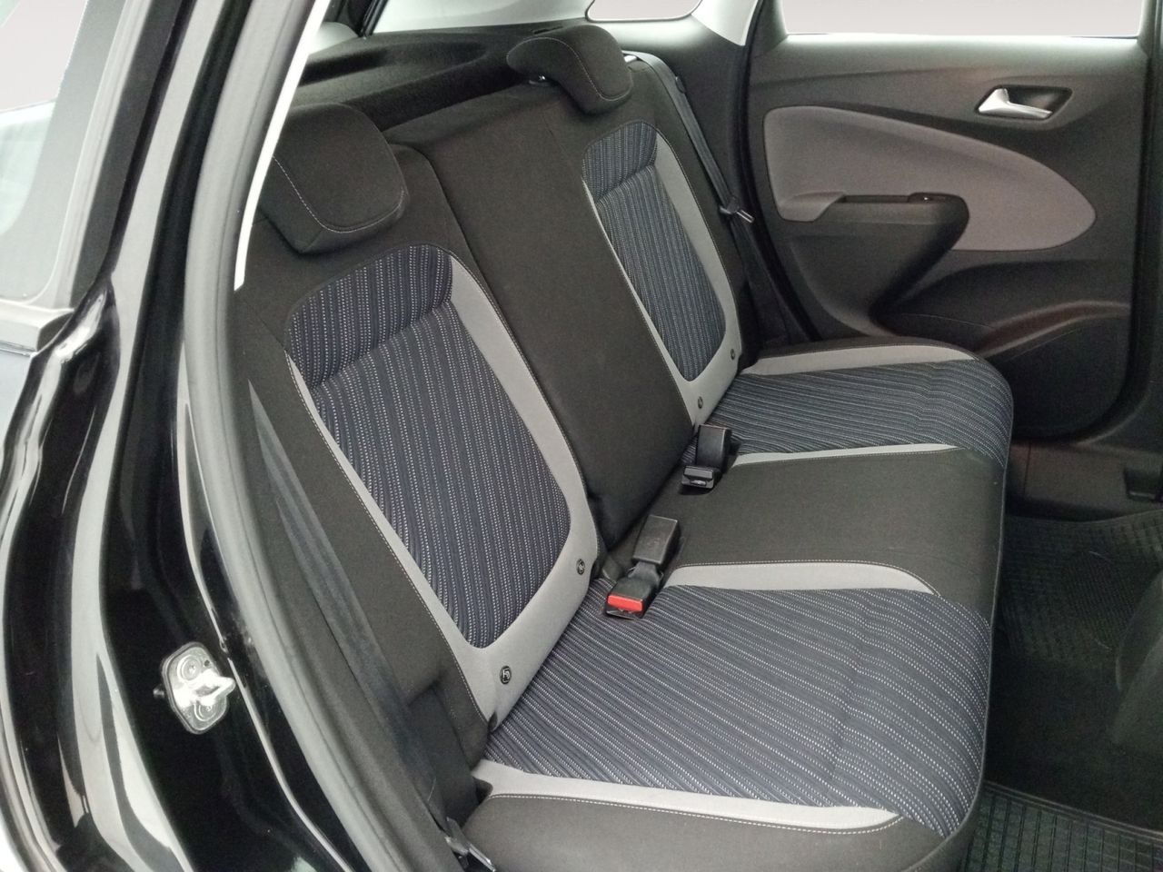 Foto Opel Crossland X 9