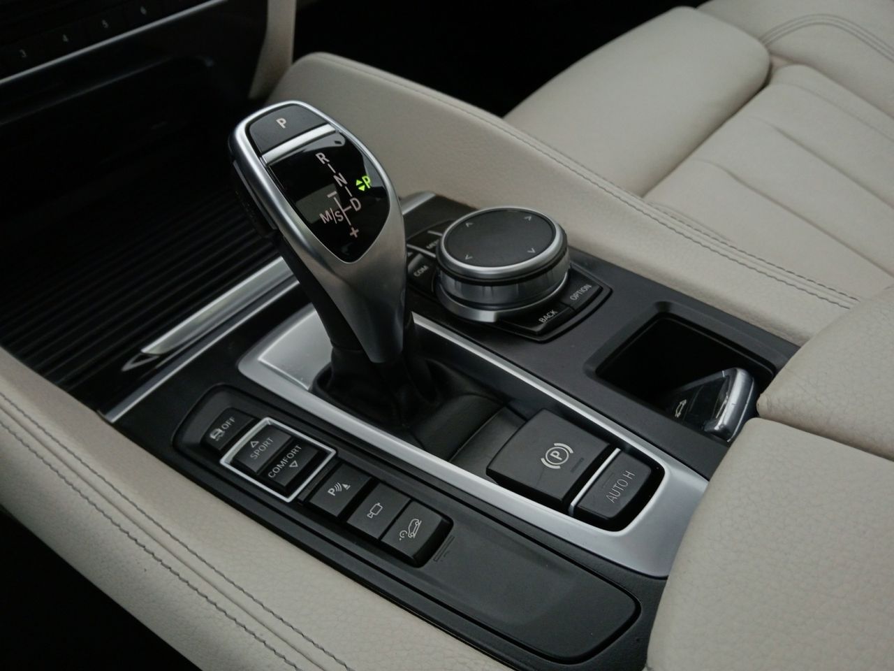 Foto BMW X6 17