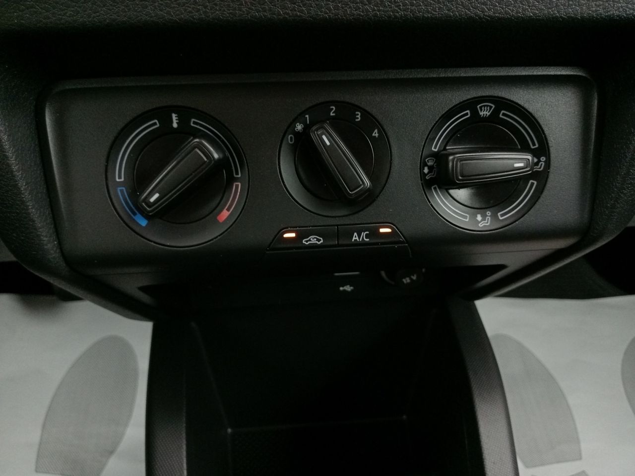 Foto Skoda Fabia 12