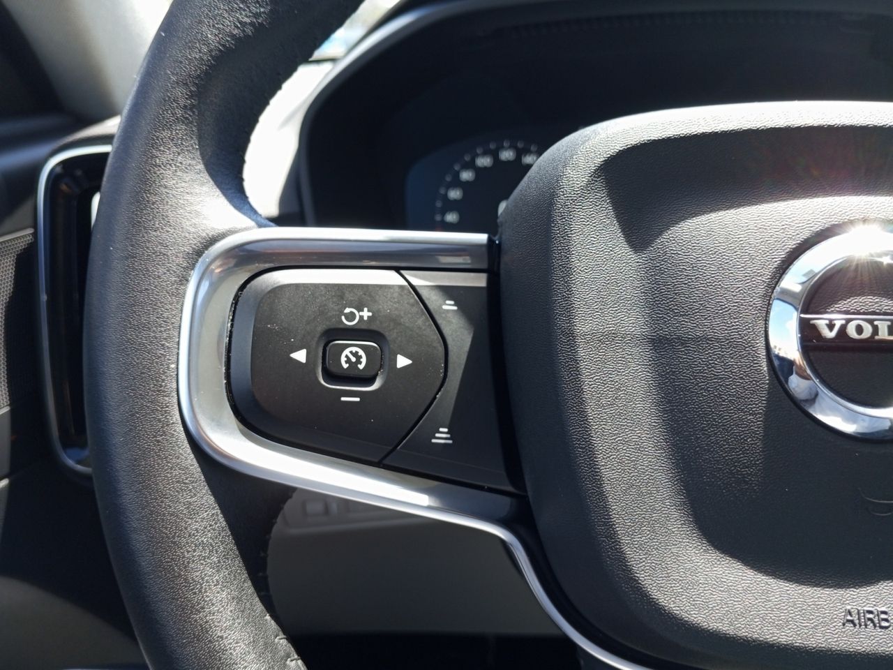 Foto Volvo XC40 15