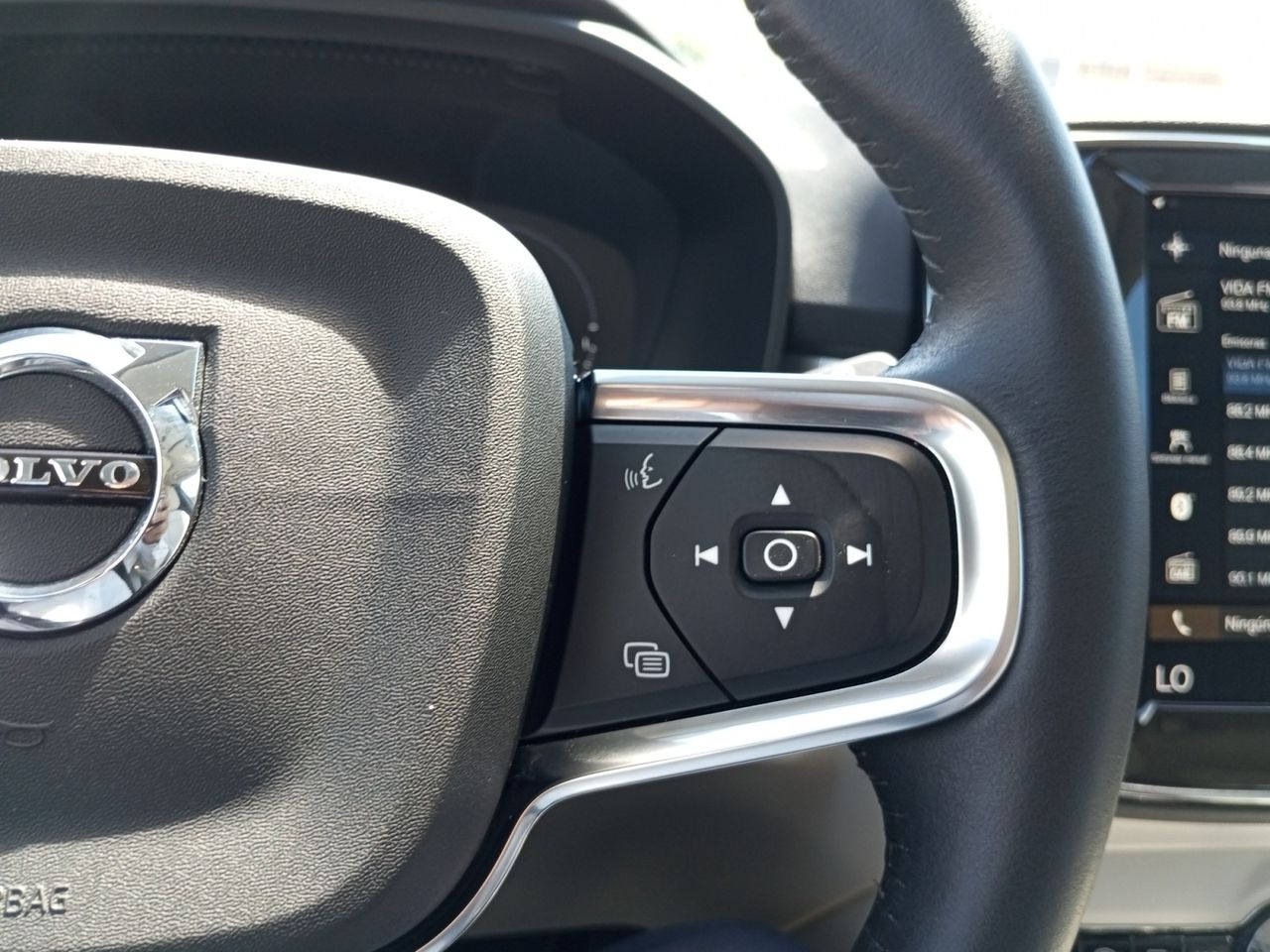 Foto Volvo XC40 16