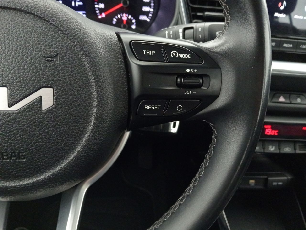 Foto Kia Stonic 17