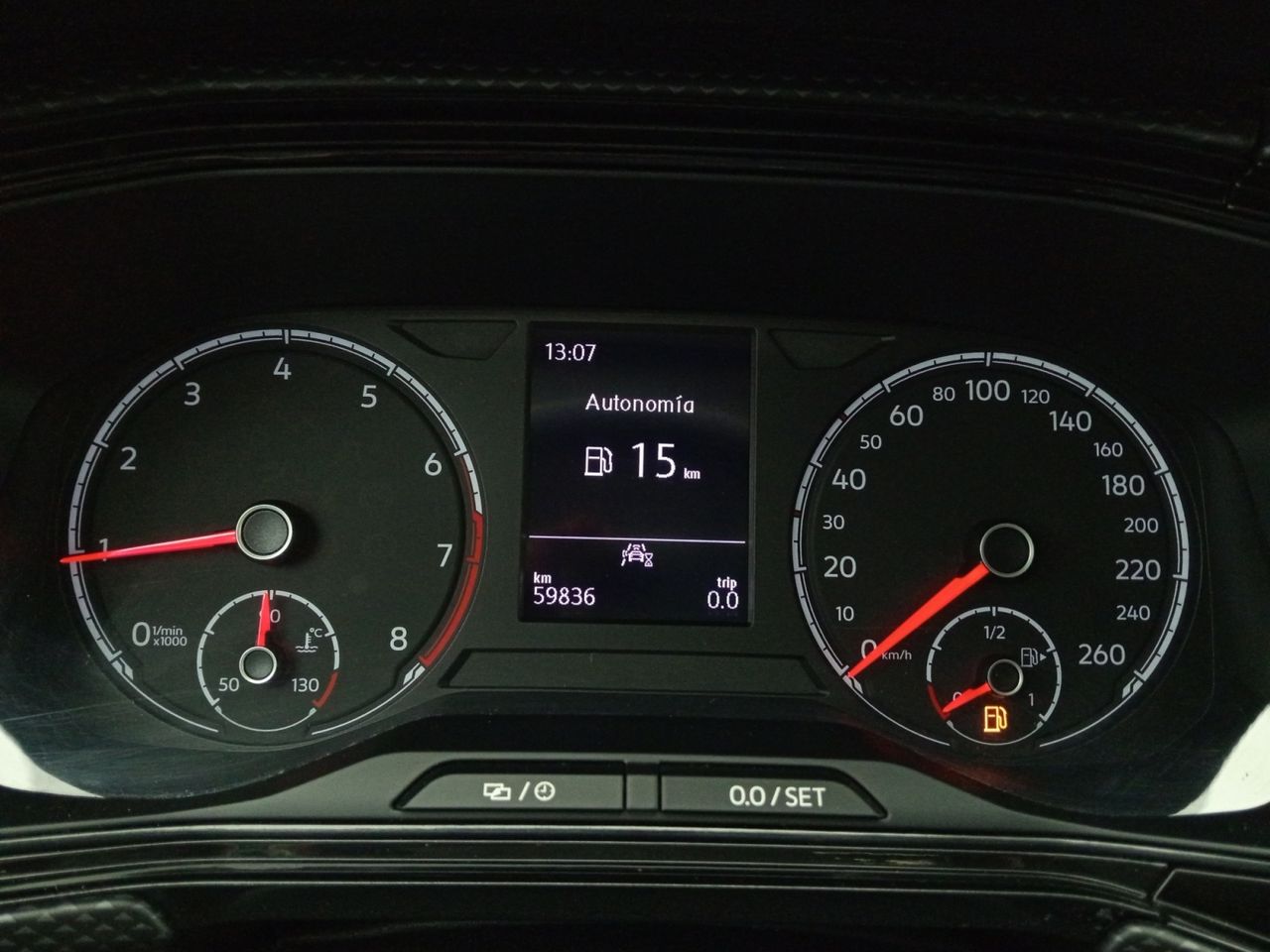 Foto Volkswagen T-Cross 10