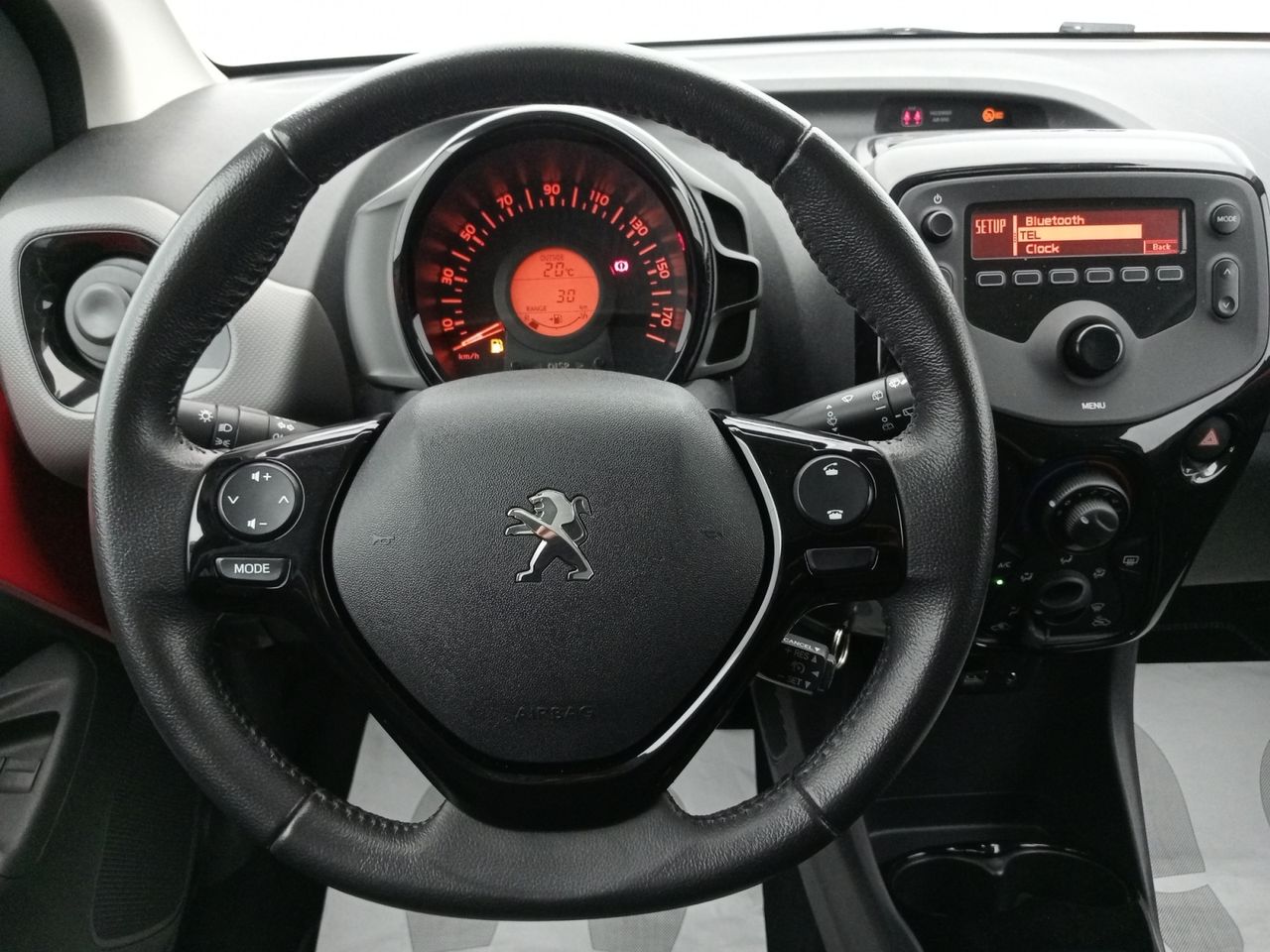 Foto Peugeot 108 7