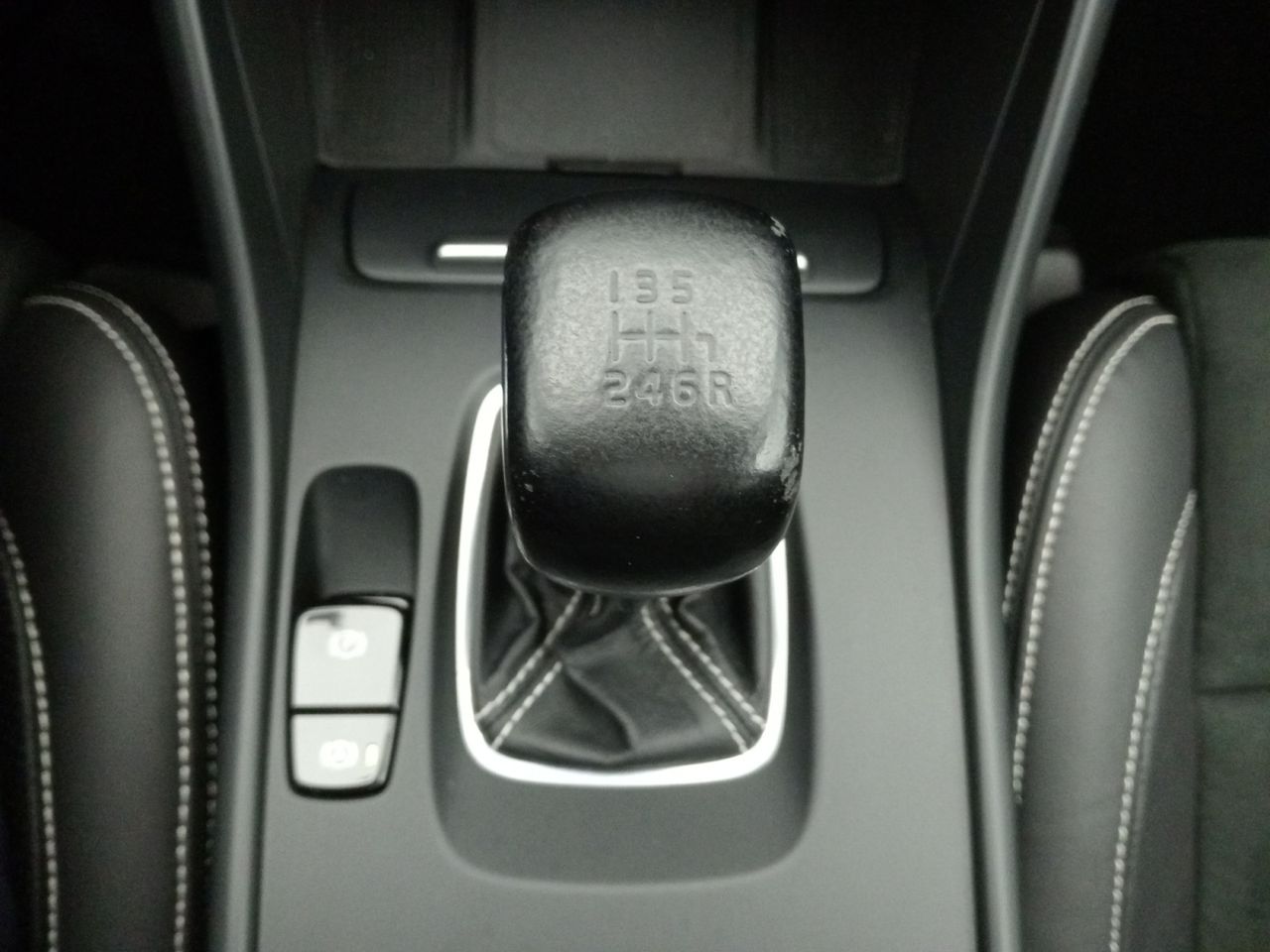Foto Volvo XC40 13