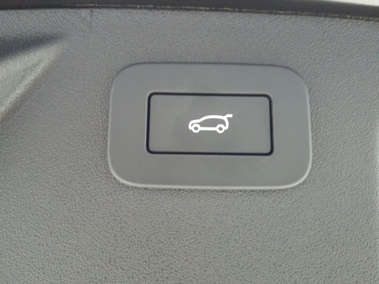 Foto Land-Rover Discovery Sport 28