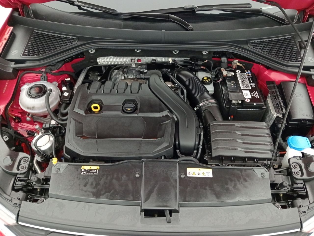 Foto Volkswagen T-Roc 26