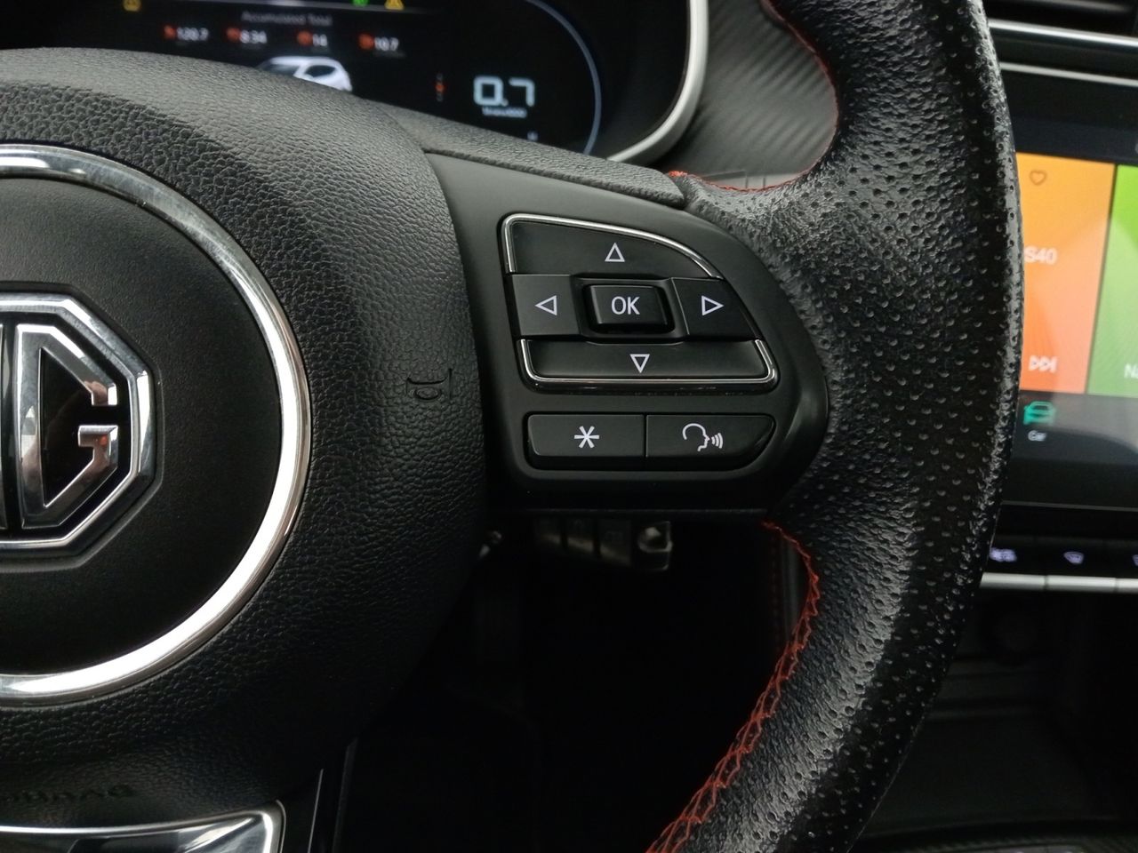 Foto MG ZS 17