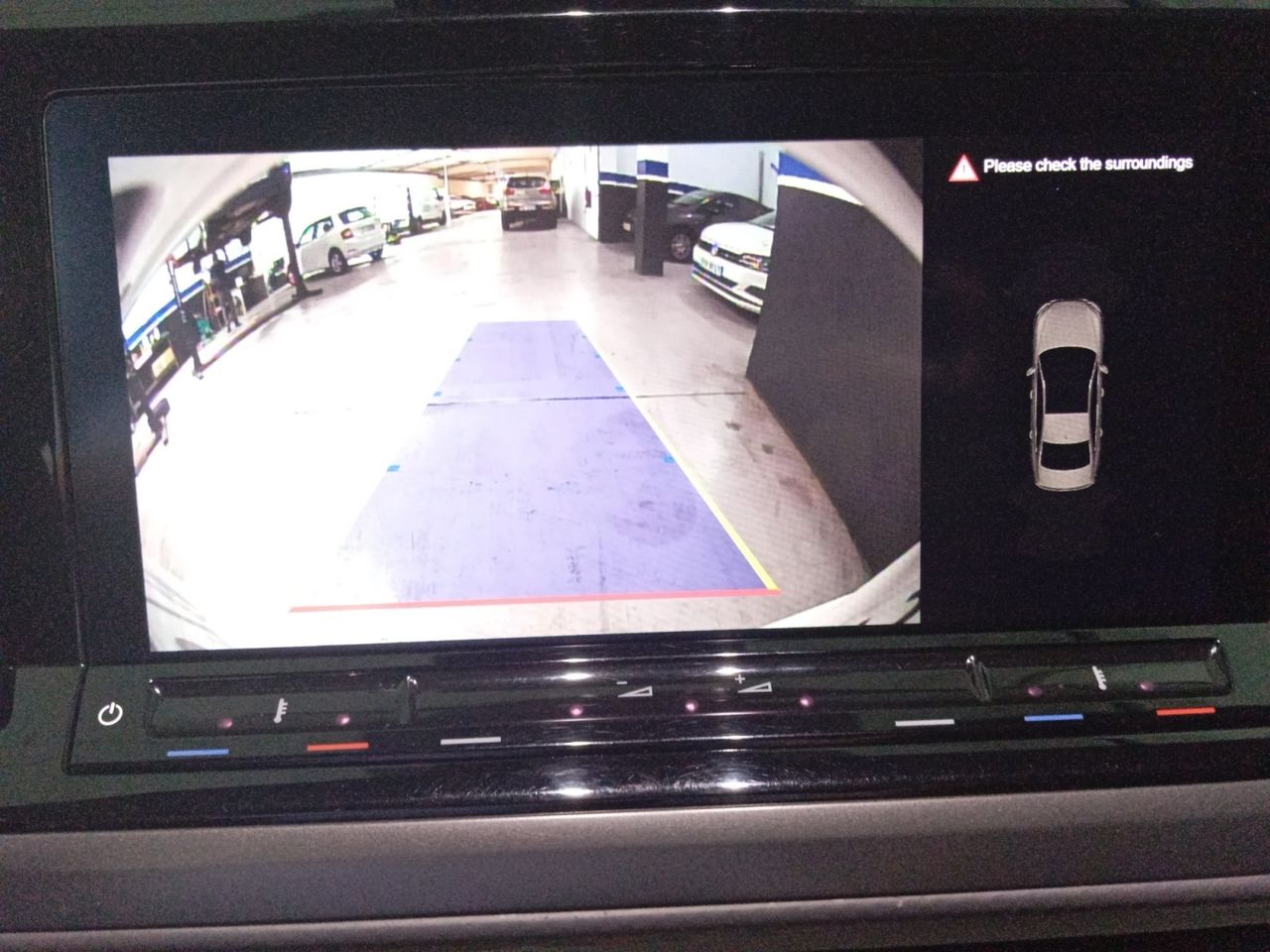 Foto Volkswagen Multivan 13