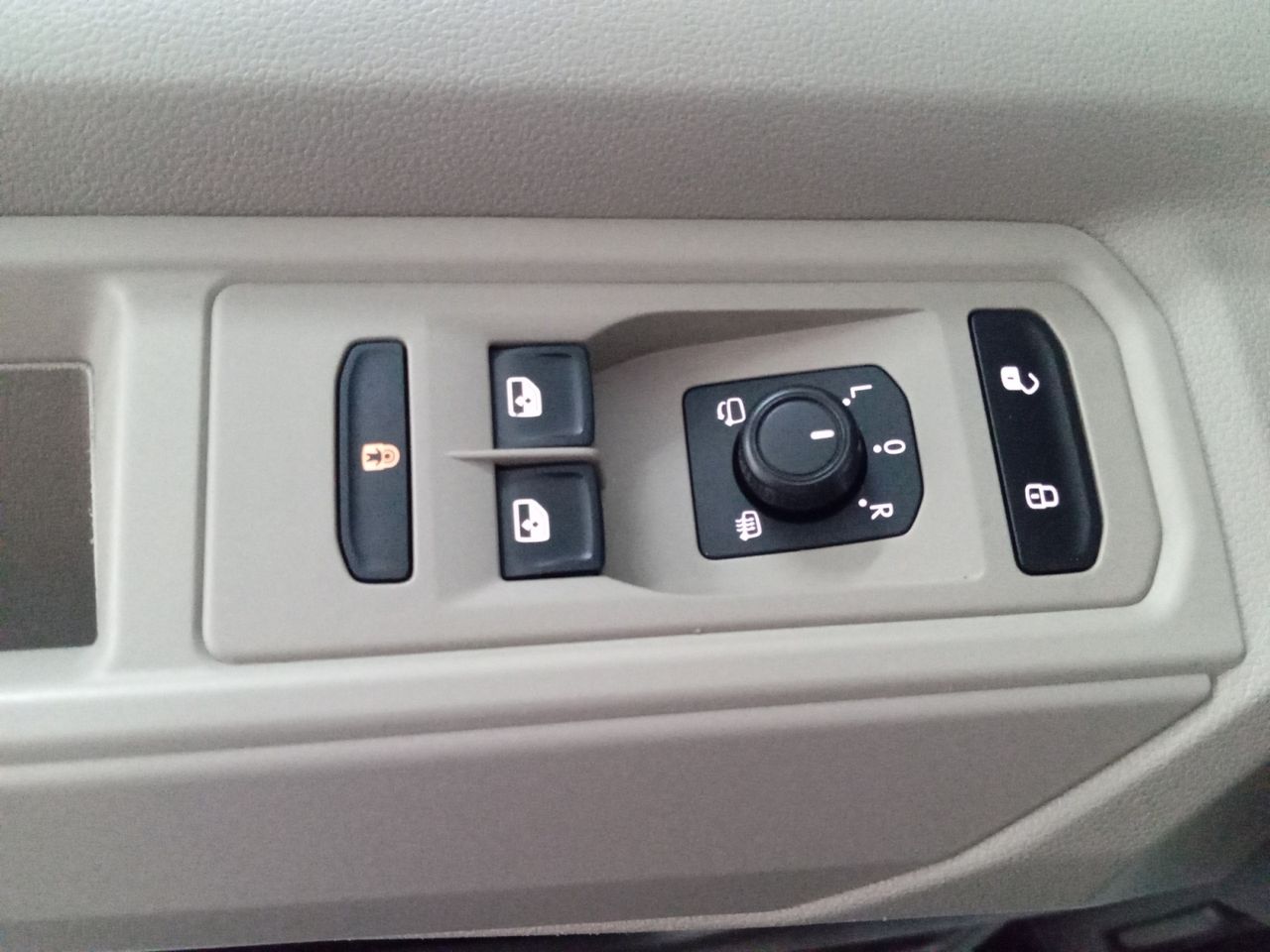 Foto Volkswagen Multivan 20