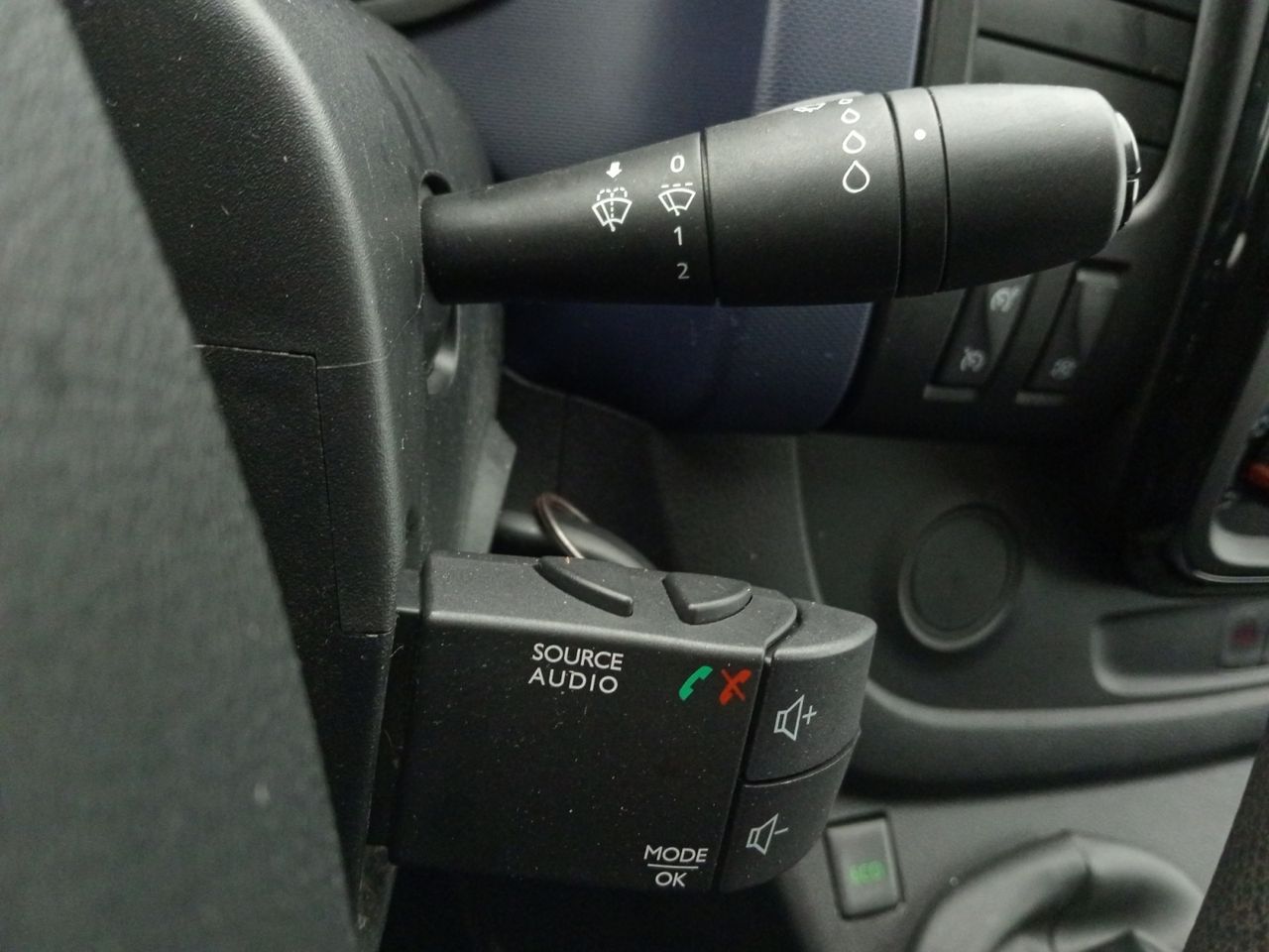 Foto Opel Vivaro 16
