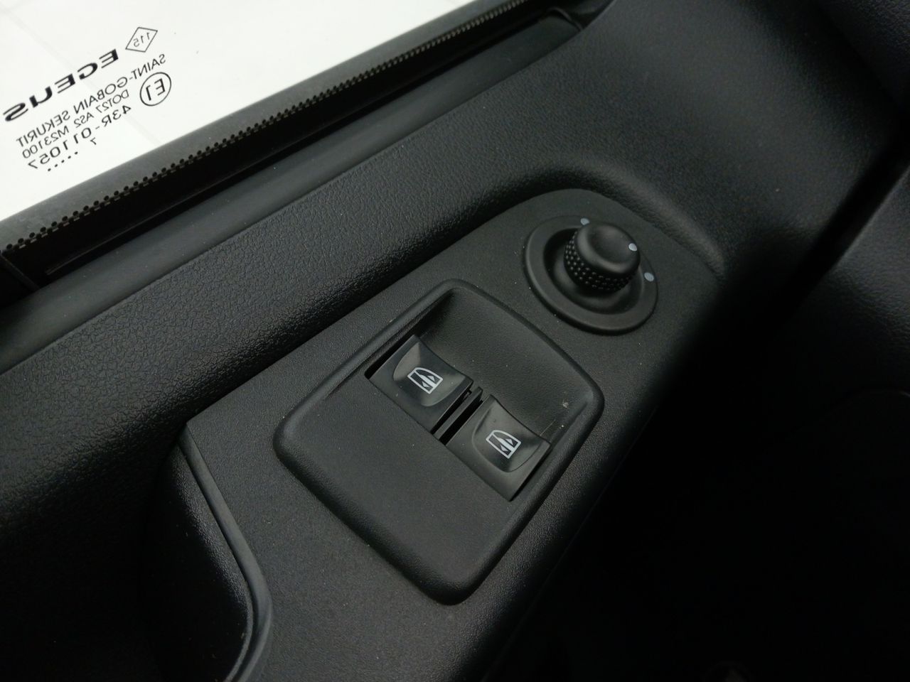 Foto Opel Vivaro 18