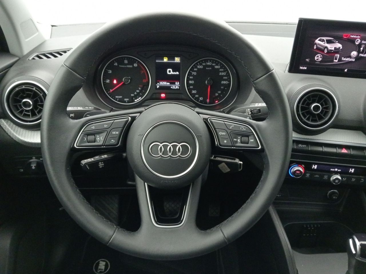 Foto Audi Q2 7