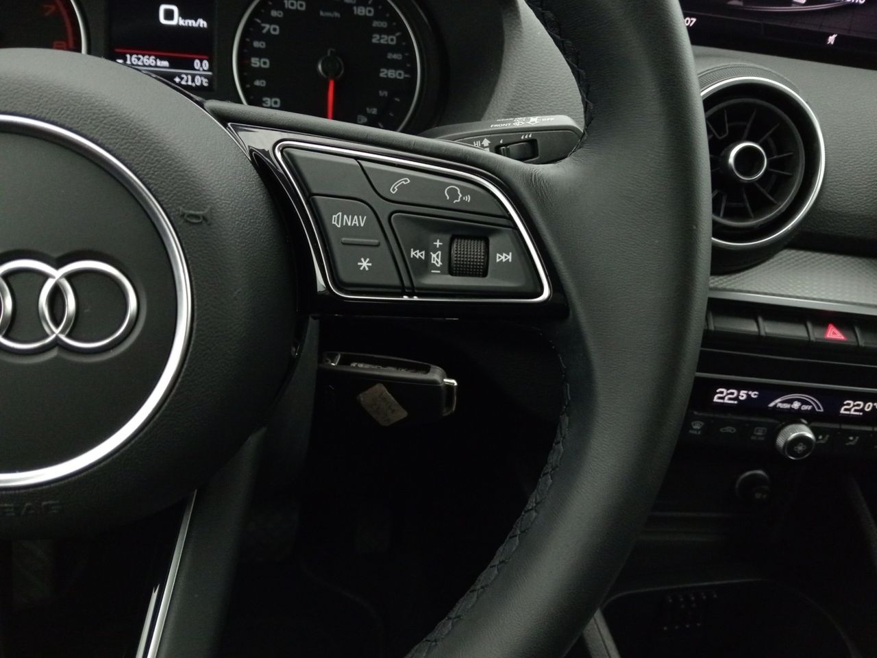 Foto Audi Q2 16