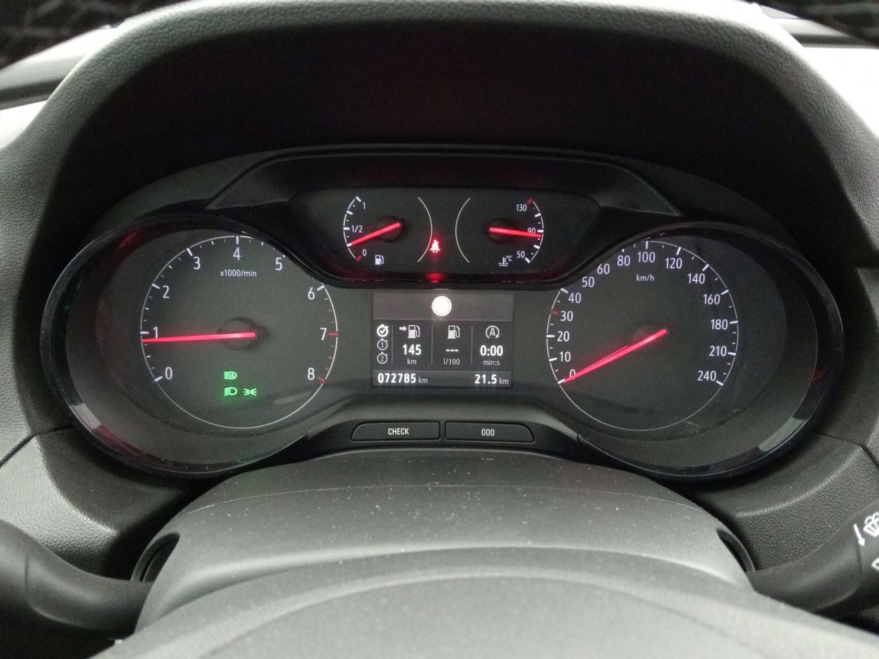 Foto Opel Grandland X 10