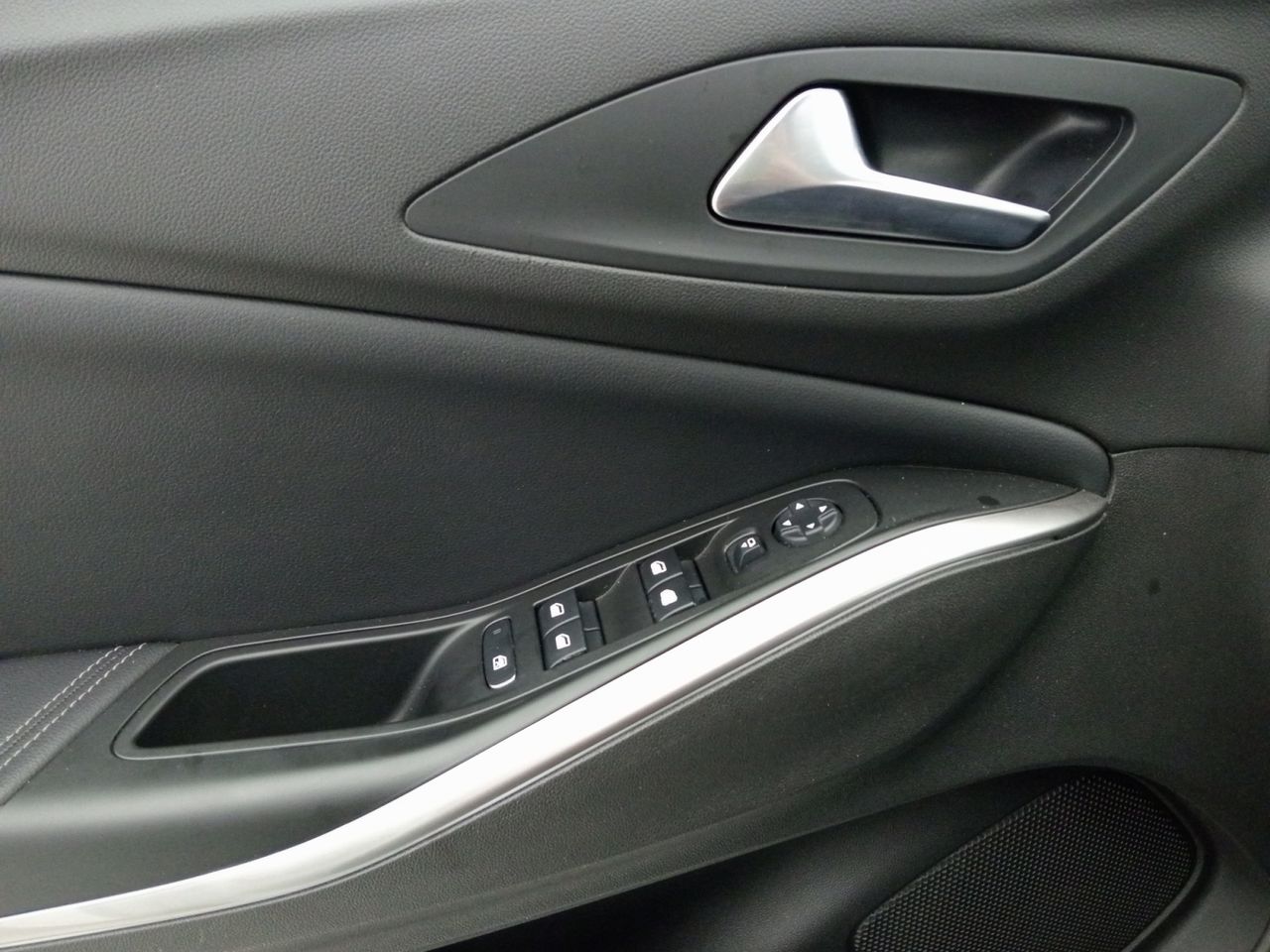 Foto Opel Grandland X 19