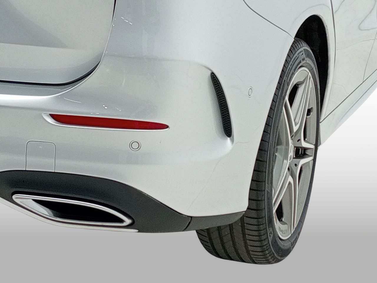 Foto Mercedes-Benz Clase B 25