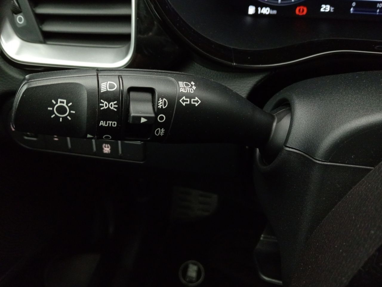 Foto Kia XCeed 19