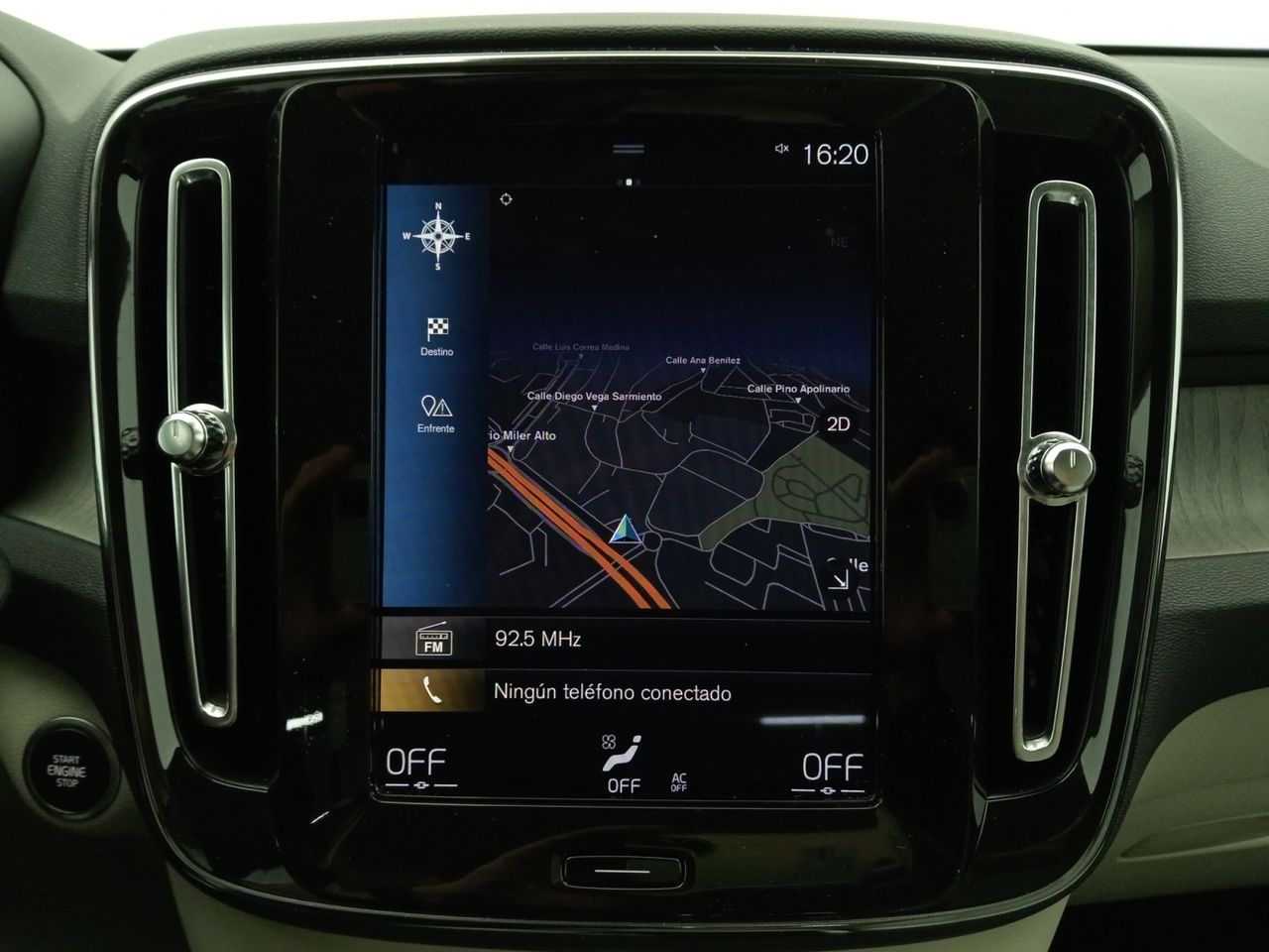 Foto Volvo XC40 13