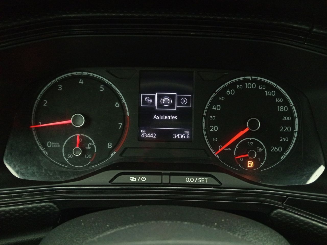 Foto Volkswagen T-Cross 10