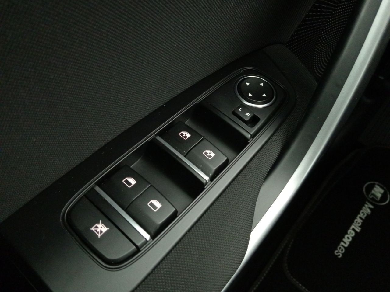 Foto Kia XCeed 18