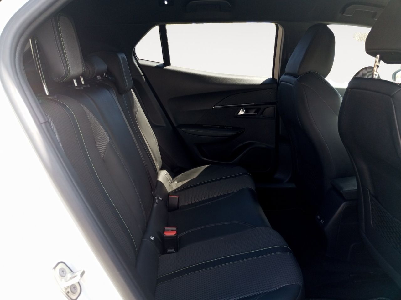 Foto Peugeot 2008 9