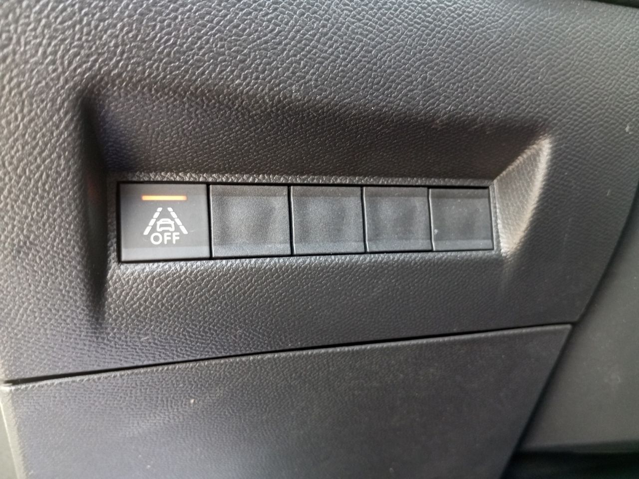 Foto Peugeot 2008 21