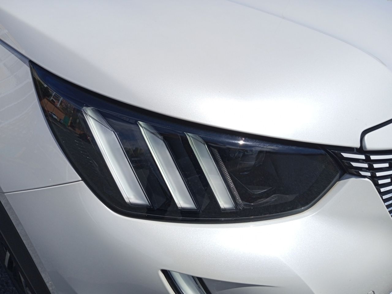 Foto Peugeot 2008 23