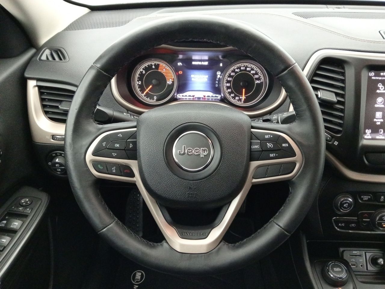 Foto Jeep Cherokee 7