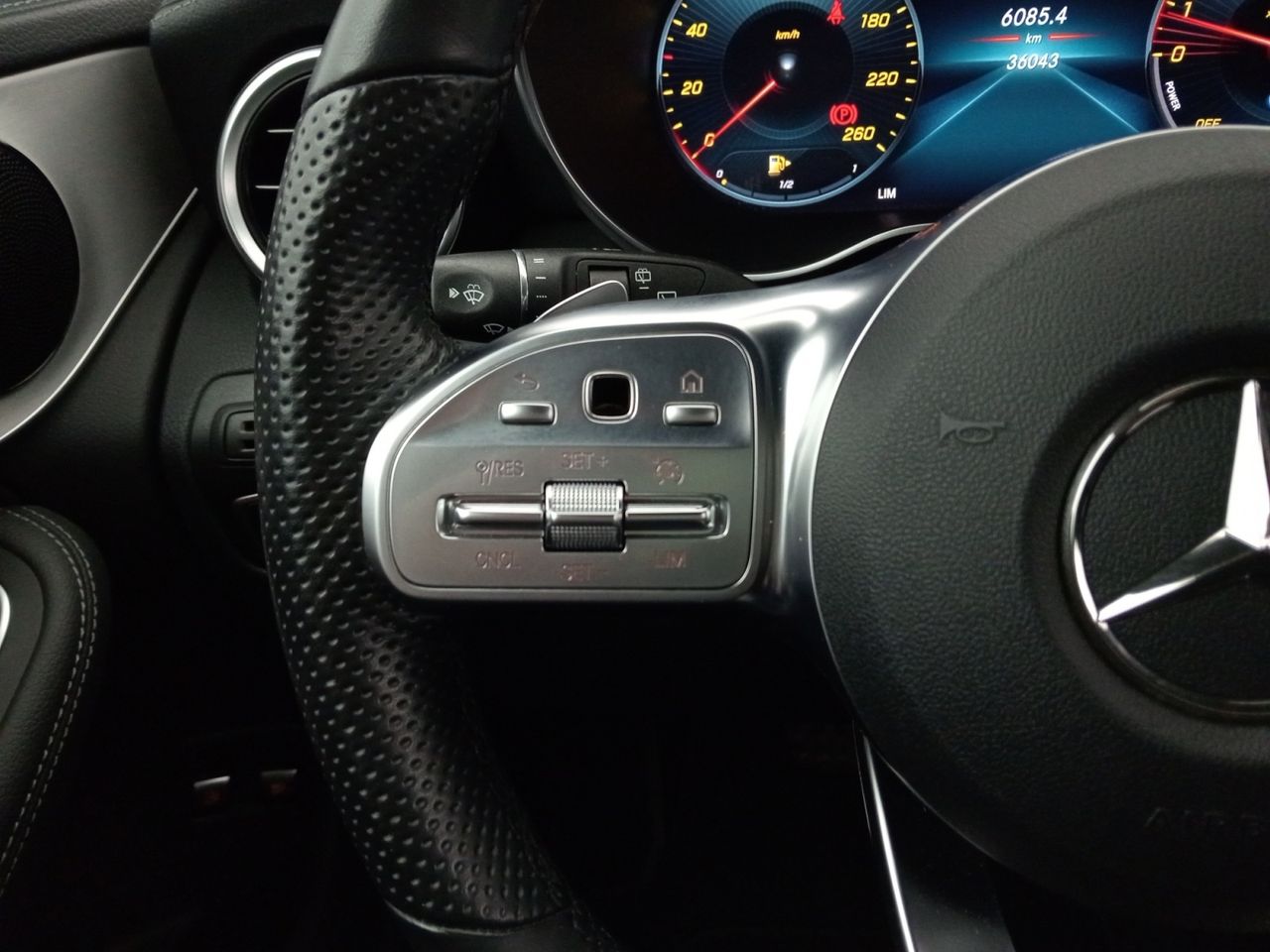 Foto Mercedes-Benz Clase GLC 17