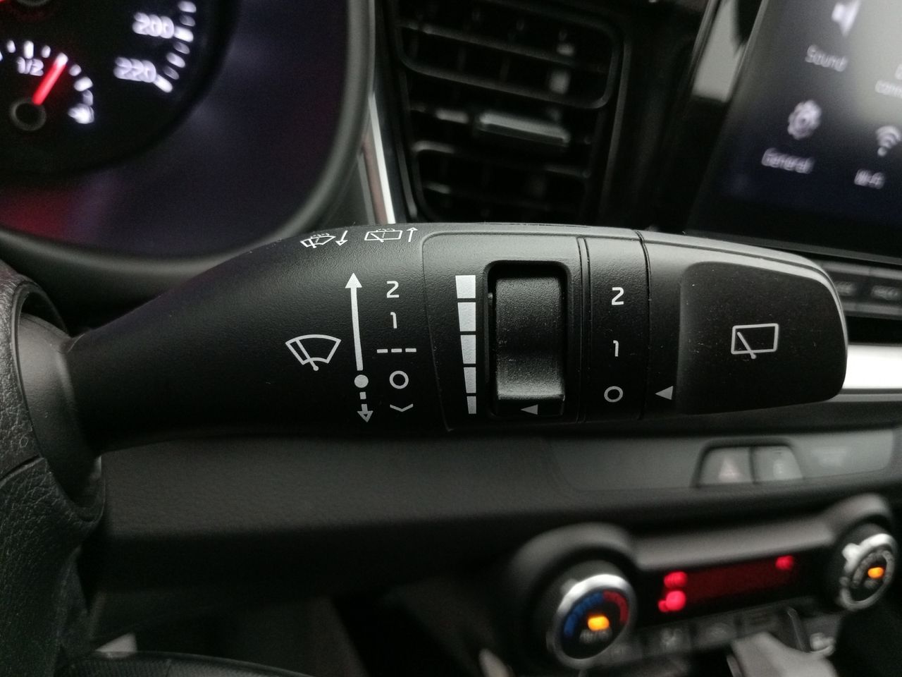Foto Kia Stonic 16