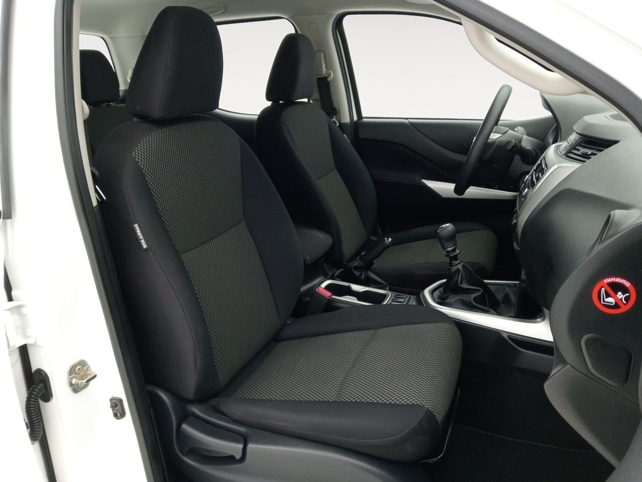 Foto Nissan Navara 8