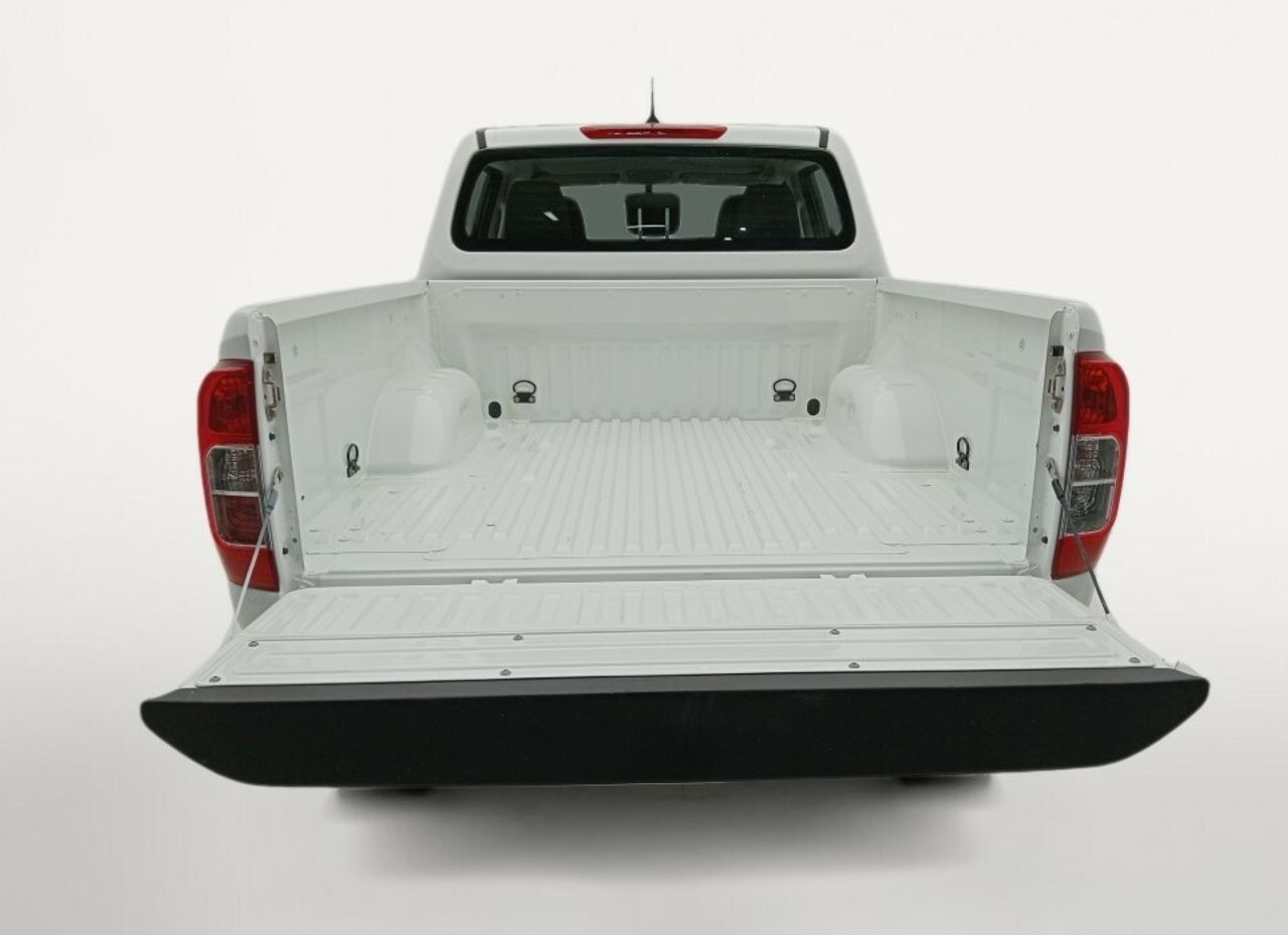 Foto Nissan Navara 22