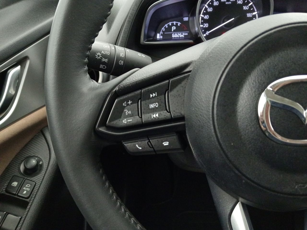 Foto Mazda CX-3 16