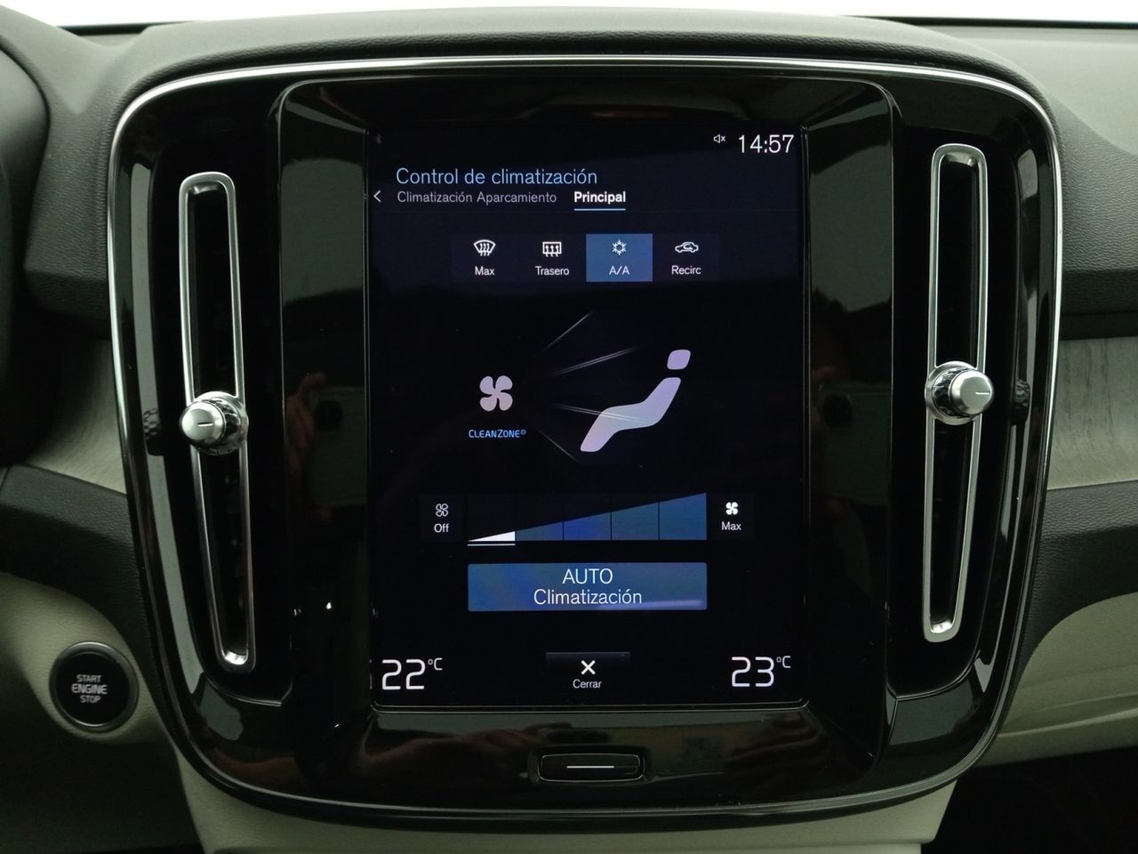 Foto Volvo XC40 15