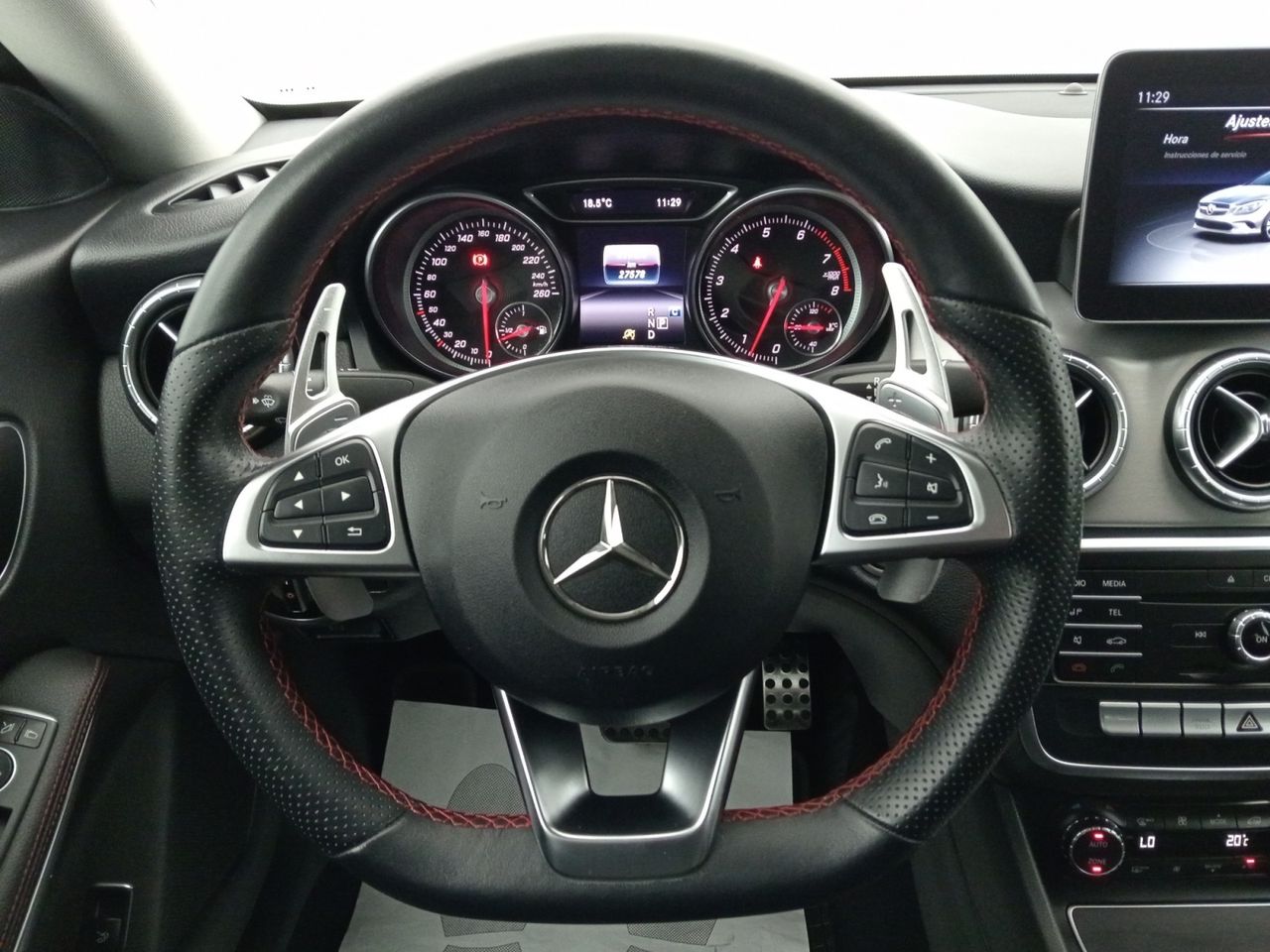 Foto Mercedes-Benz Clase CLA 7