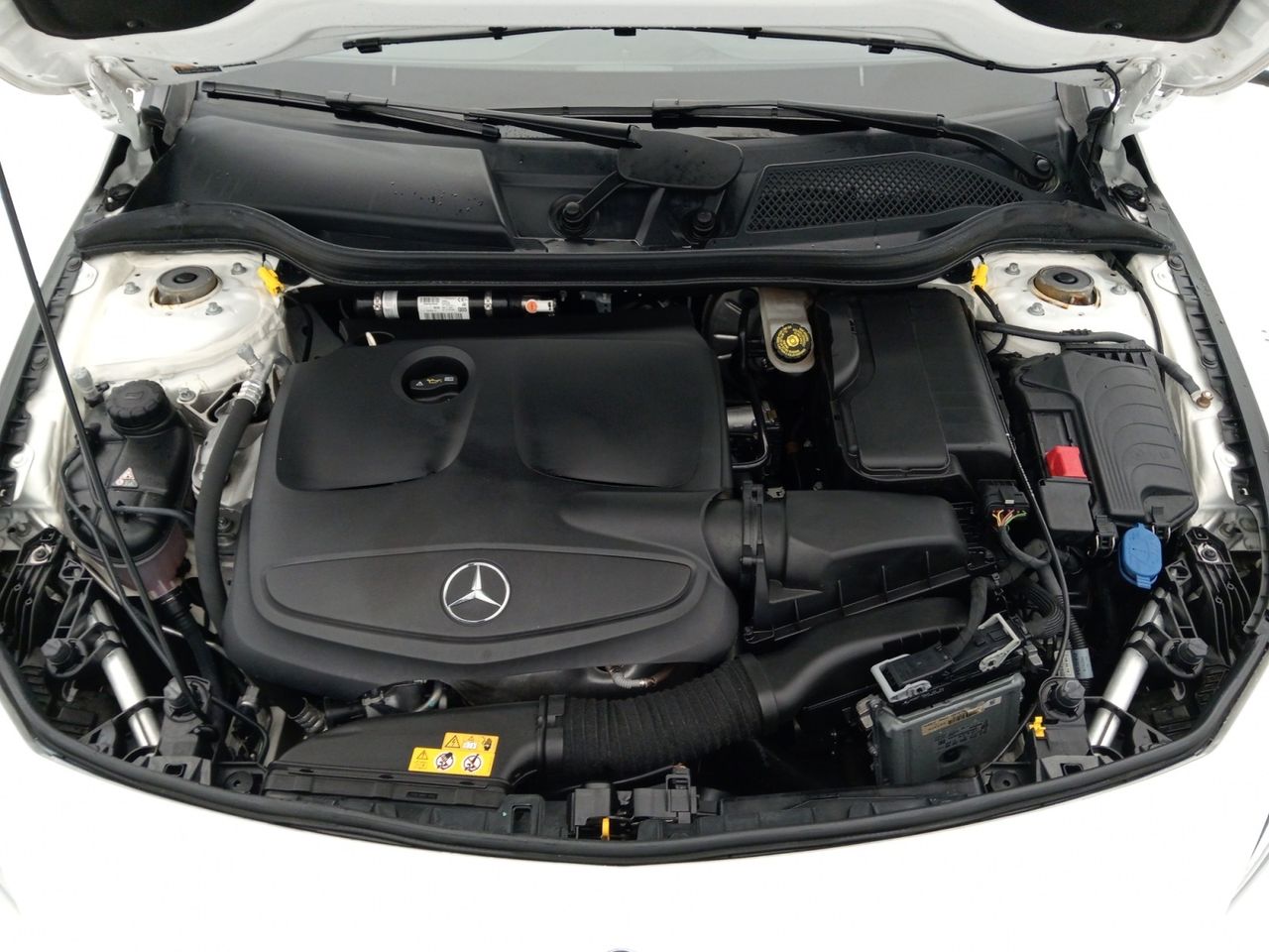 Foto Mercedes-Benz Clase CLA 23