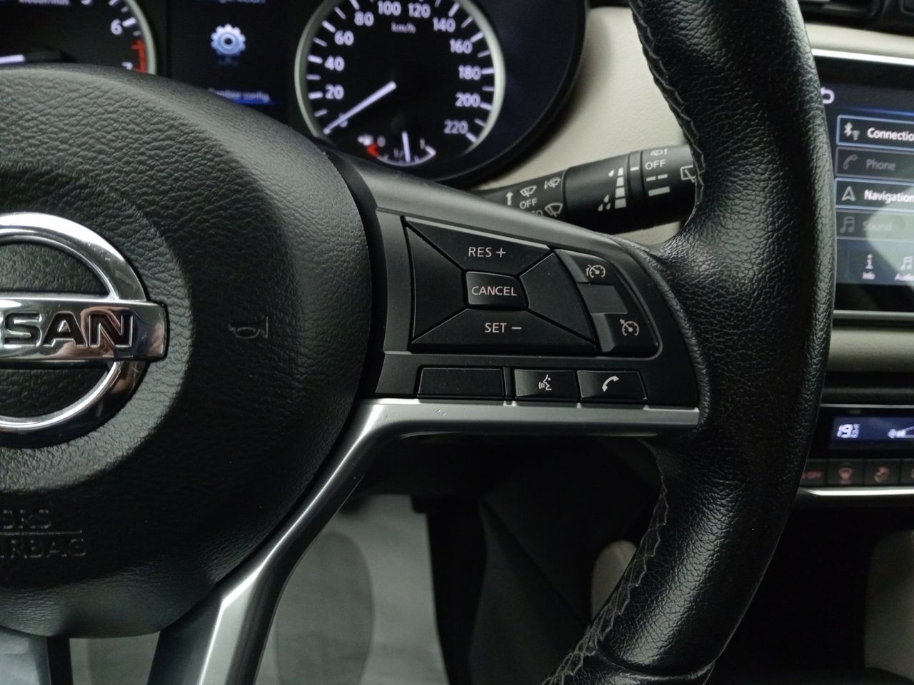 Foto Nissan Micra 17