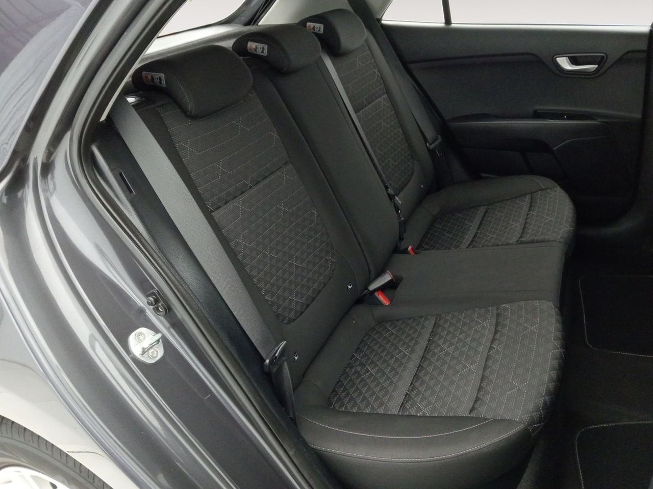 Foto Kia Rio 9
