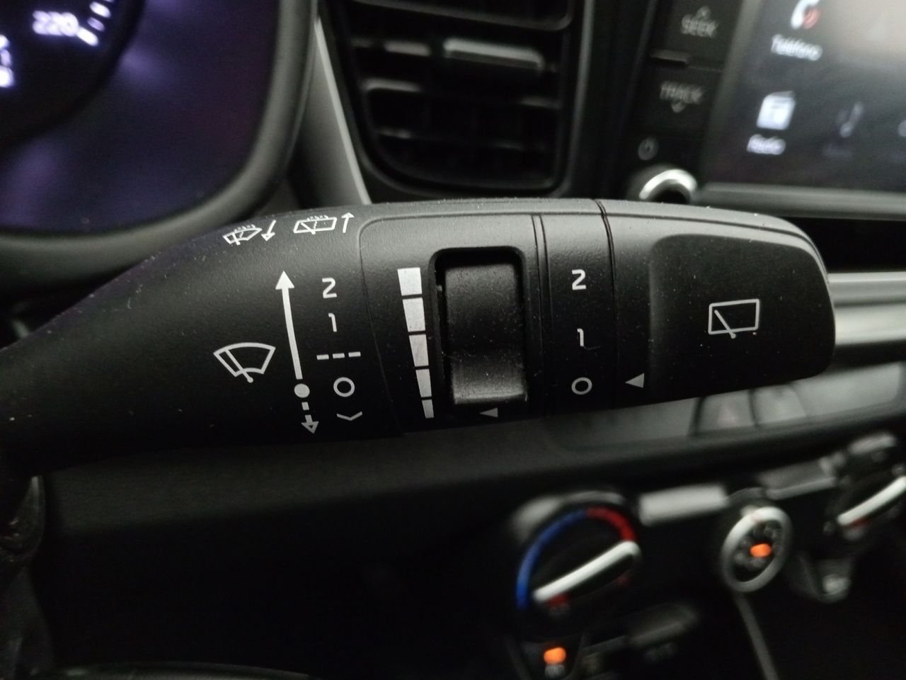 Foto Kia Rio 17