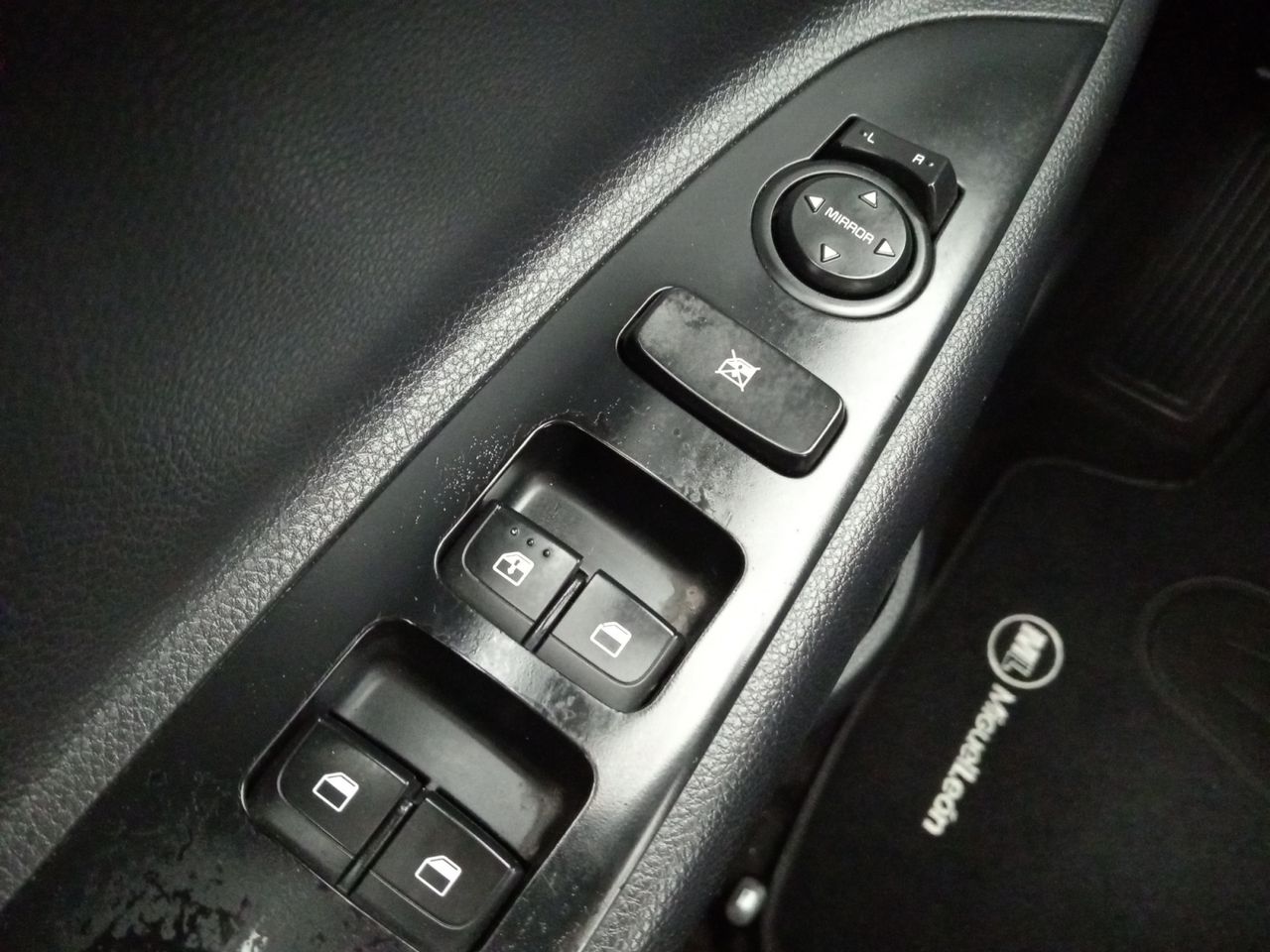 Foto Kia Rio 19